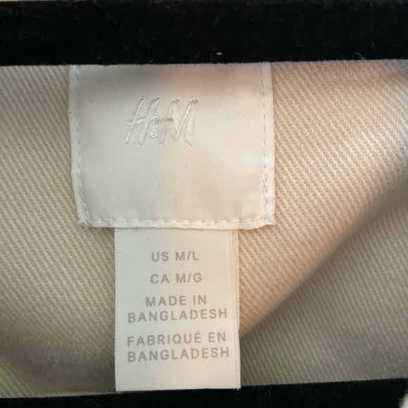 H&M Cream Shacket - Picture 6 of 9